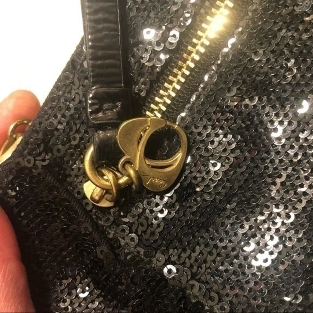 Coach vintage y2k poppy sequined black wristlet mini bag evening